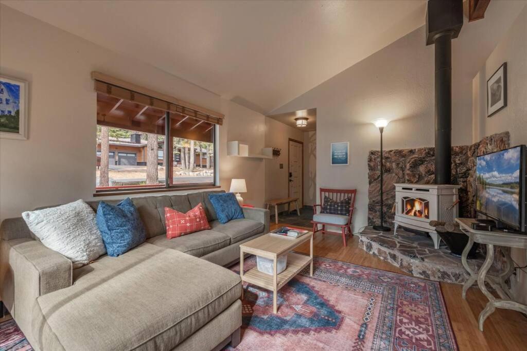 Cozy Pet-Friendly Cabin W Fenced-In Yard Close To Slopes Beach Town Carnelian Bay Luaran gambar